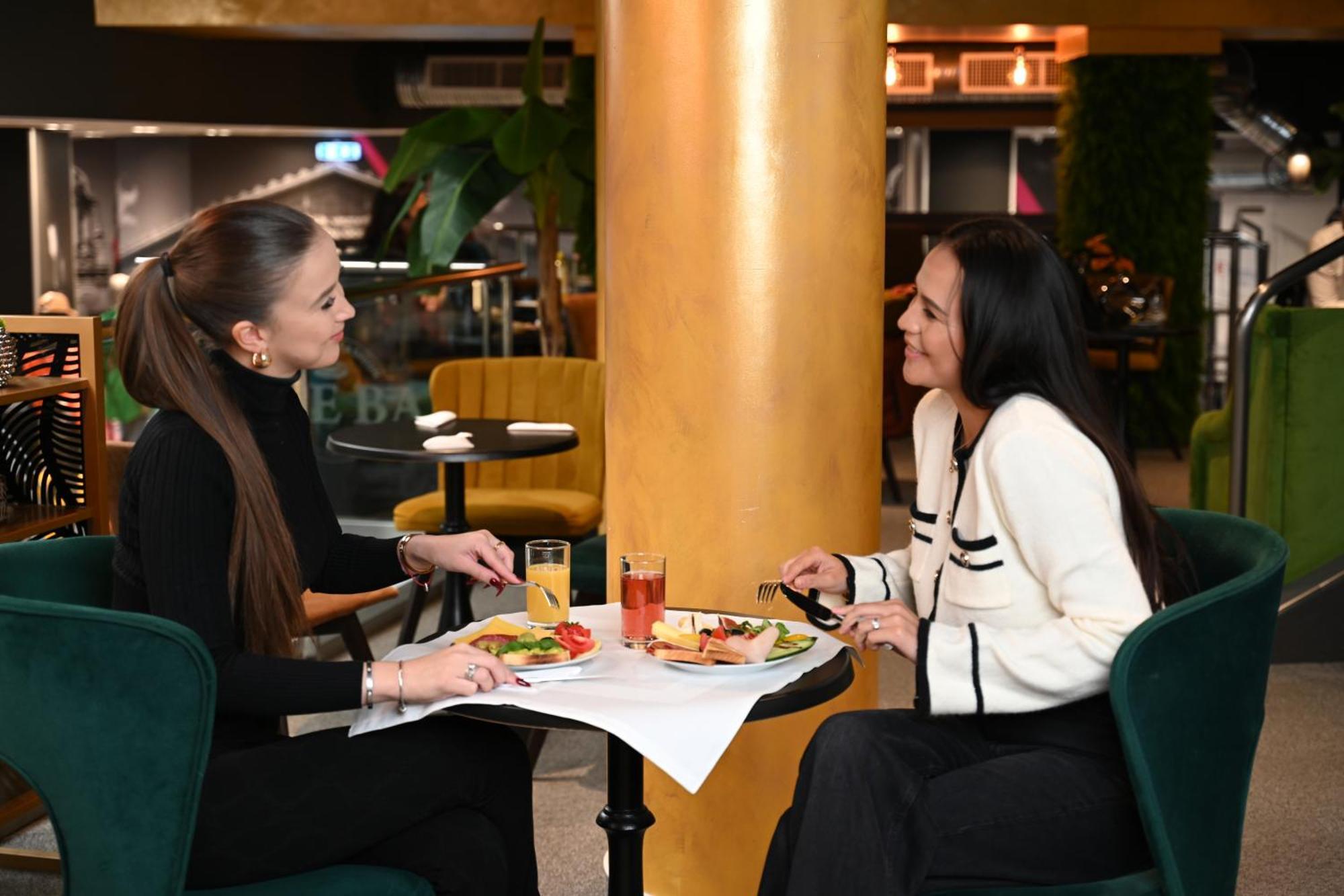 Fashion City Hotel Superior Budapest Ngoại thất bức ảnh